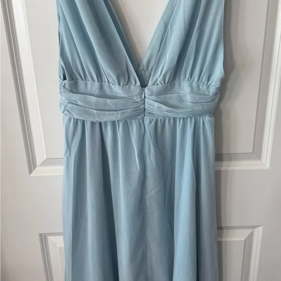 Cupshe Blue Pleated Maxi Dress Sleeveless Plunge Wedding - Picture 4 of 6